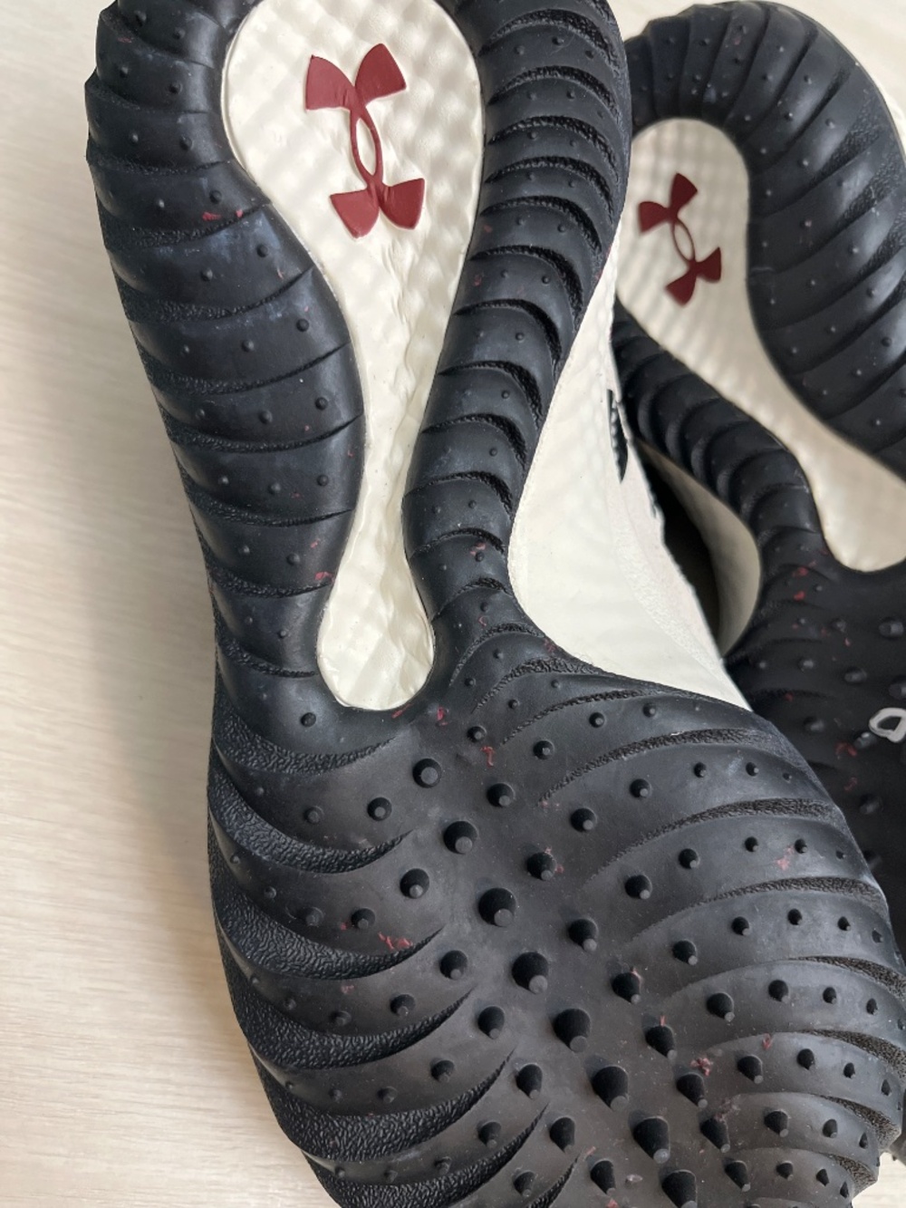 New Under Armour Men's Harper Turf Baseball Shoes - Picture 10 of 13